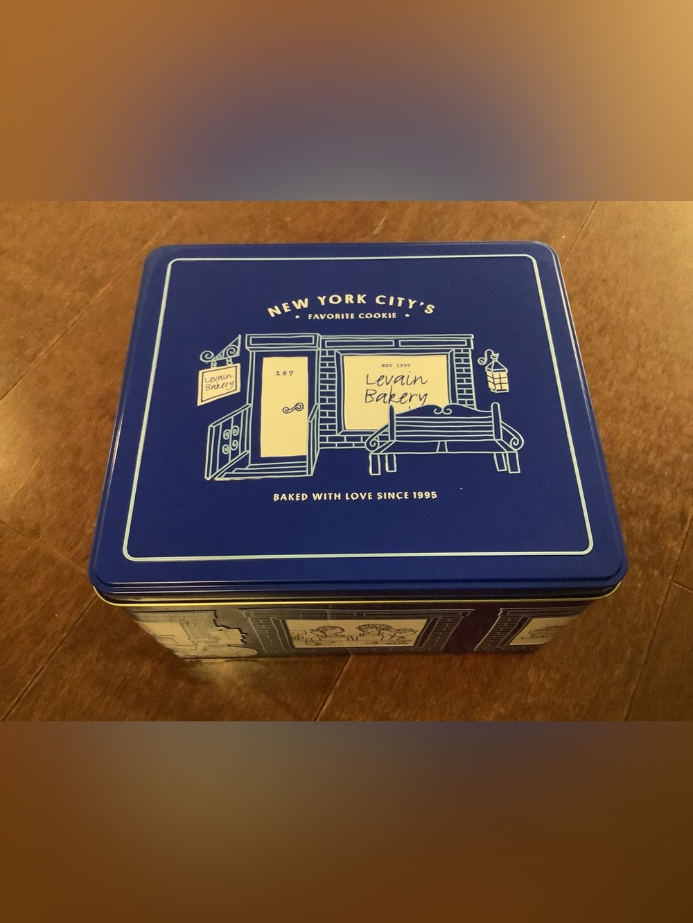 Levain Bakery NYC New York City collectible cookie tin gift tin blue limited ed